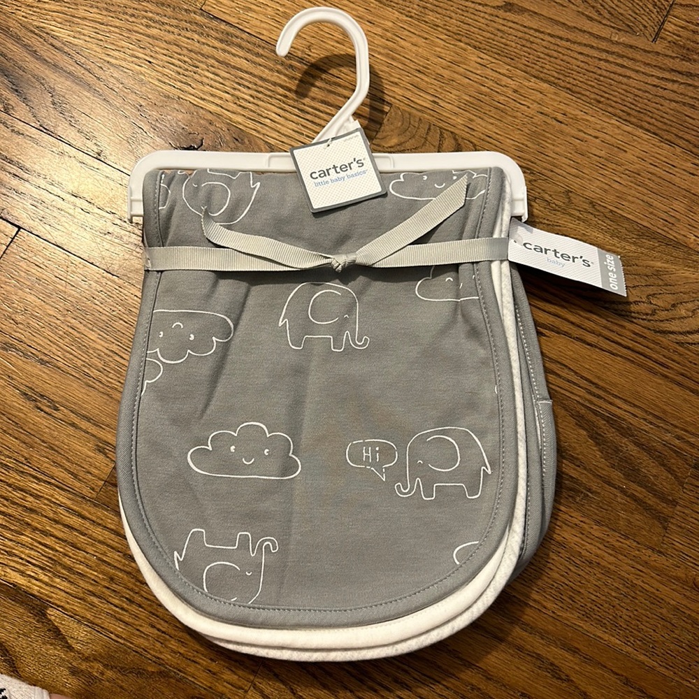 Set of 4 Carters Little Baby Basics burp cloths- neutral prints!